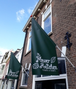 In de winkel aan de Prins Willemstraat